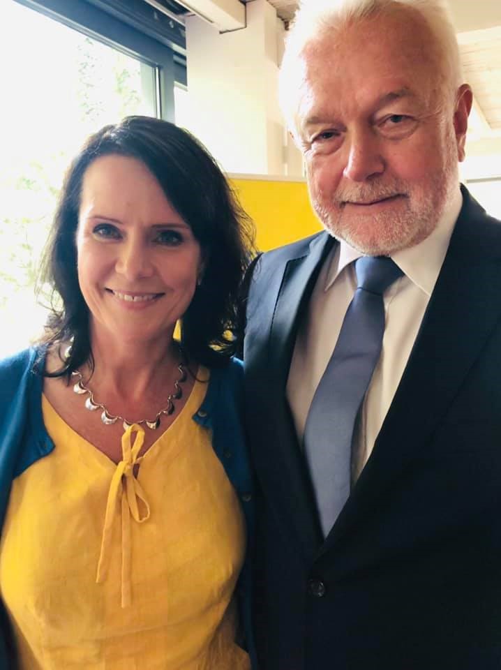 Dr. Wolfgang Kubicki und die Kreisvorsitzende Cécile Prinzbach