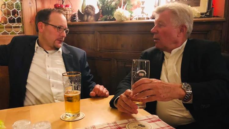 MdB Karsten Klein mit dem ehemaligen MdB Dr. Rainer Stinner 